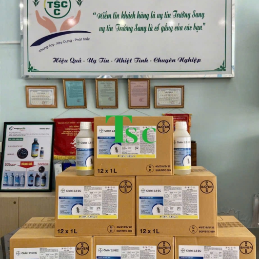 Thuốc diệt côn trùng, mối, mọt CHLORFRAN OTUKSA 240SC - 1 Lít